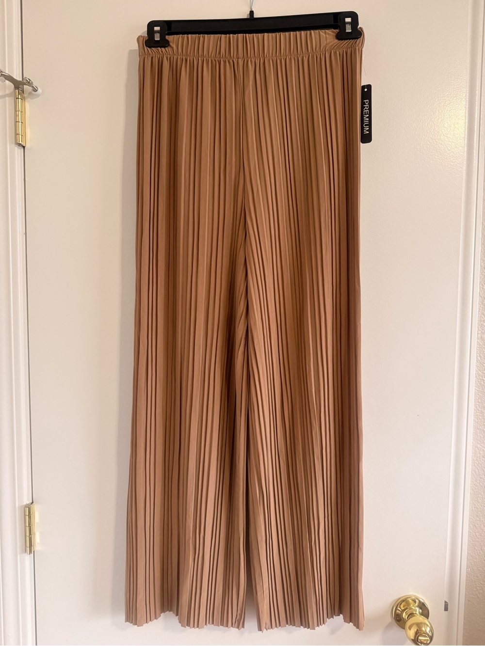 Tan Johnny pleated pants